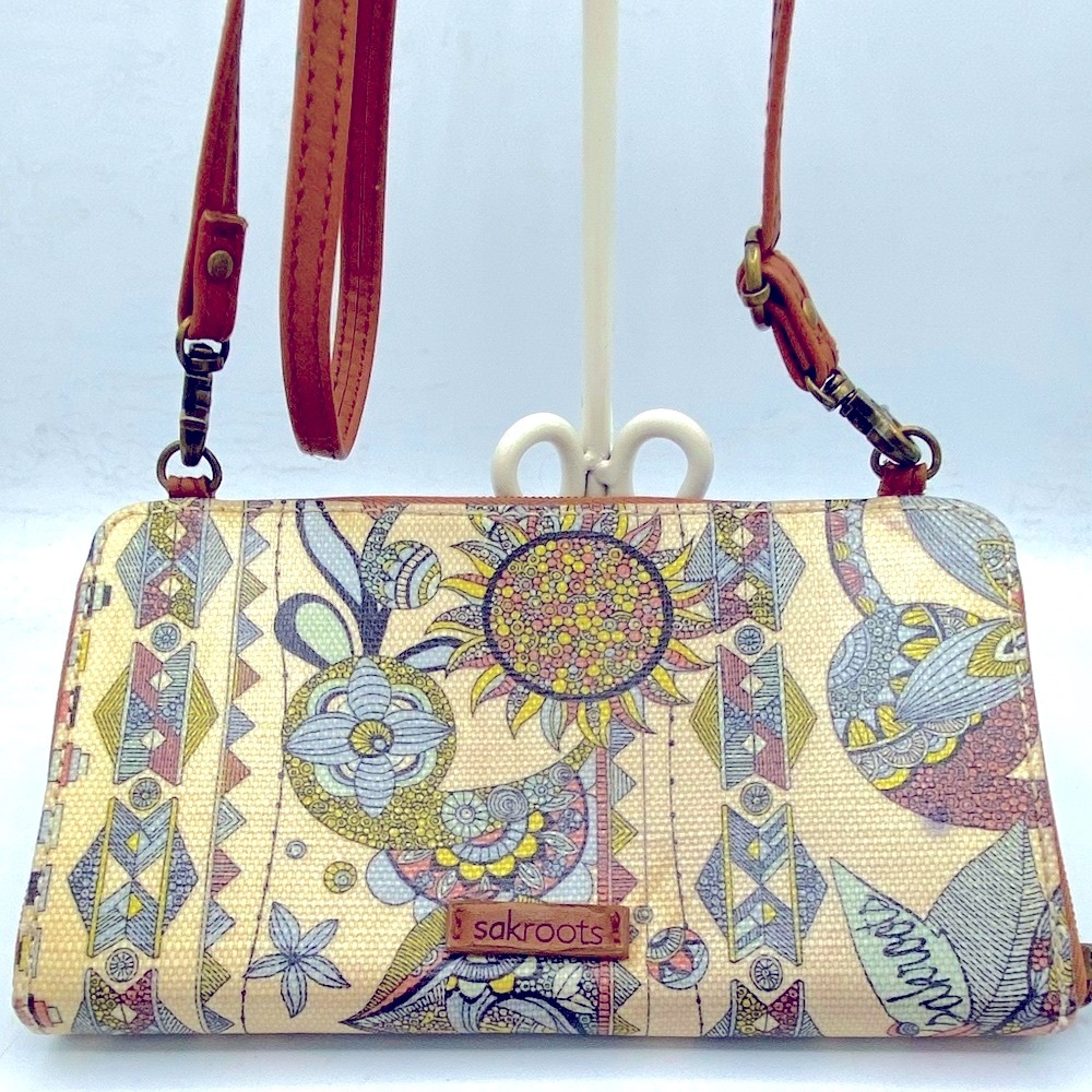 Sakroots Stylish Multicolor Patterned Crossbody/ … - image 2